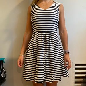 Striped vneck dress